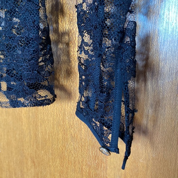 Burberry Lace Top - Picture 6 of 9